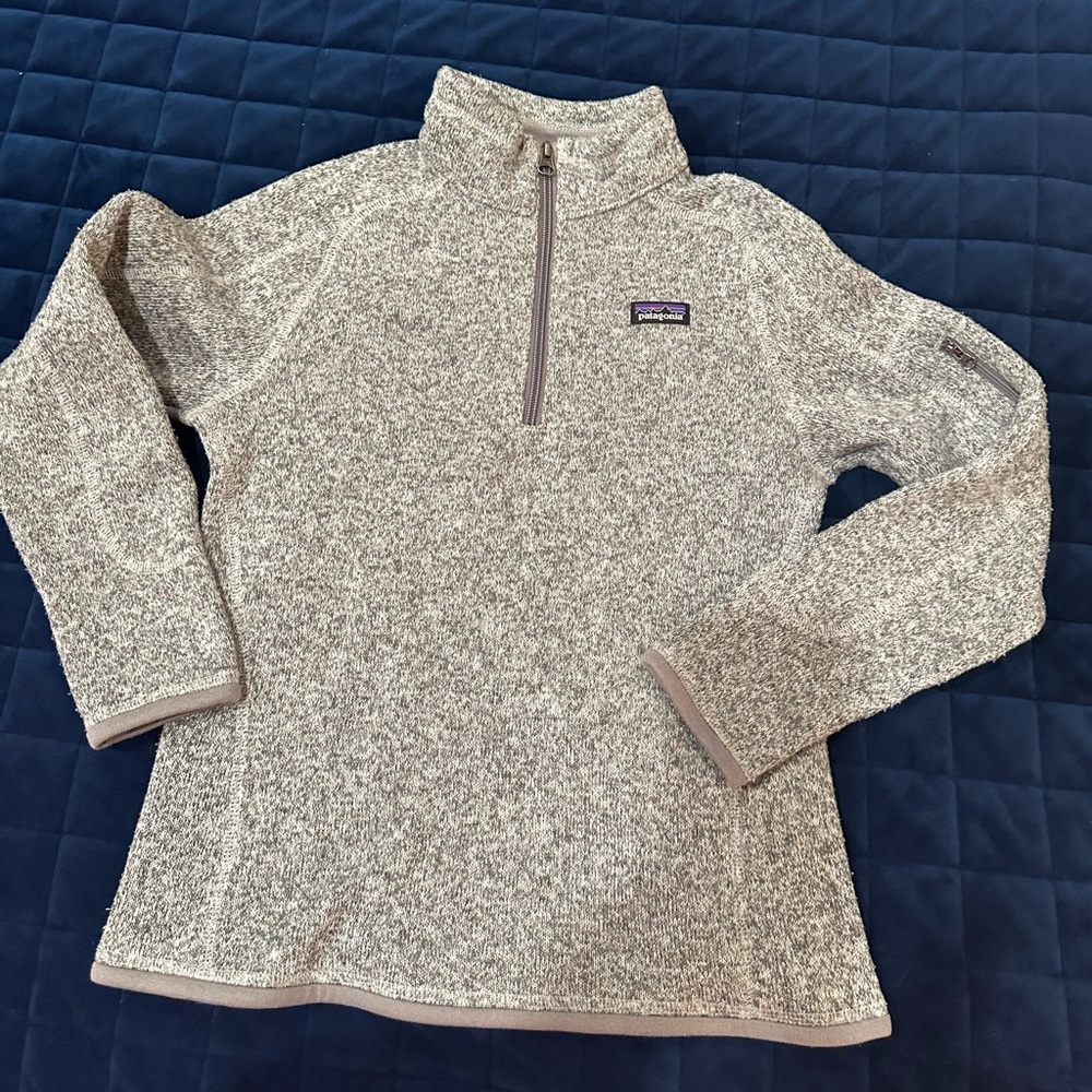 Girls Quarter Zip Patagonia SZ M  ~ Grey